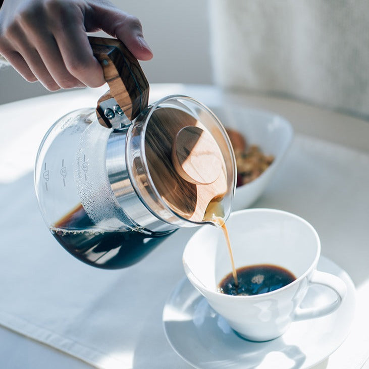 Aeropress: come estrarre un buon caffè con facilità ovunque tu vuoi!